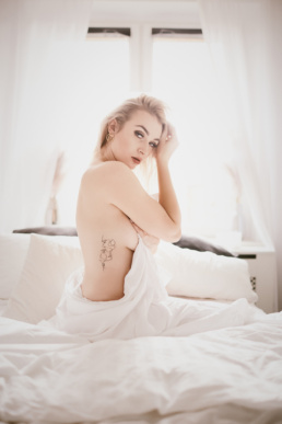 red dress studio sesja kobieca buduarowa żory katowice wodzisław rybnik jastrzębie śląsk fotograf
