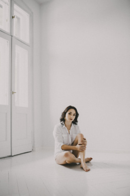 red dress studio sesja kobieca buduarowa żory katowice wodzisław rybnik jastrzębie śląsk fotograf