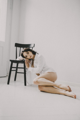 red dress studio sesja kobieca buduarowa żory katowice wodzisław rybnik jastrzębie śląsk fotograf