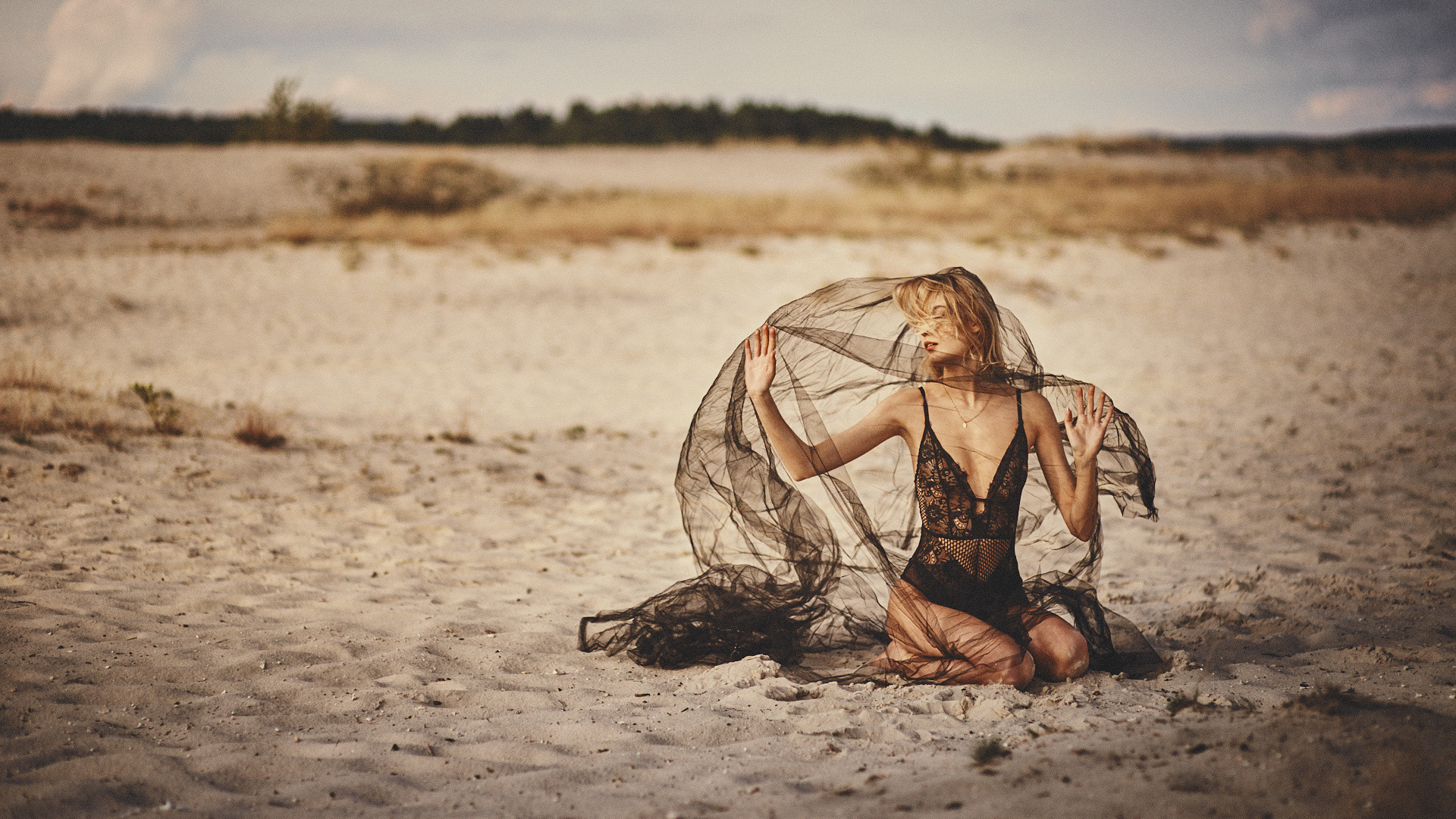 red dress studio sesja kobieca buduarowa żory katowice wodzisław rybnik jastrzębie śląsk fotograf