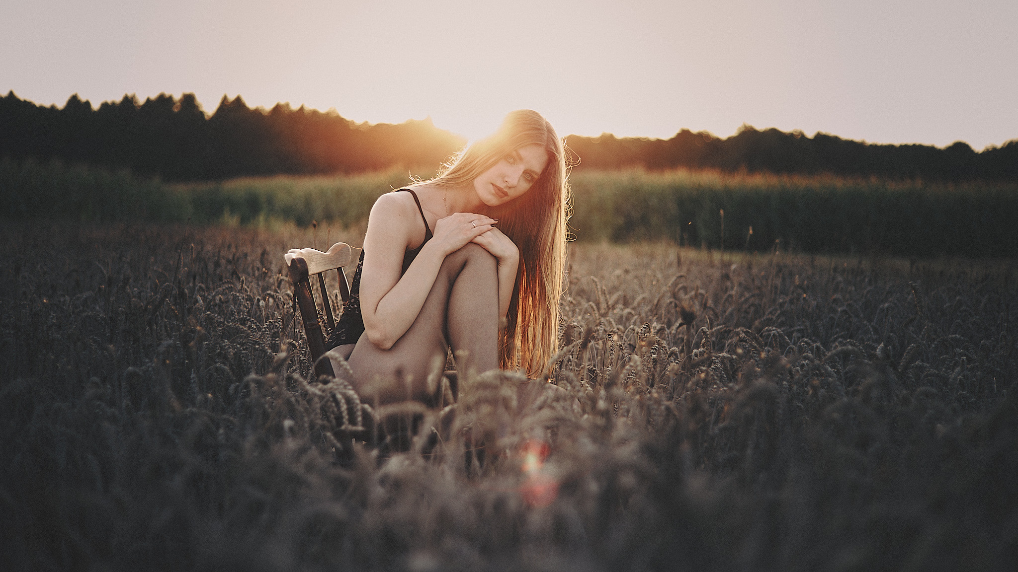 red dress studio sesja kobieca buduarowa żory katowice wodzisław rybnik jastrzębie śląsk fotograf