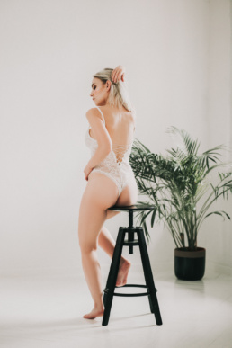 Bytom, Cieszyn, Gliwice, Jastrzębie, Katowice, Rybnik, Wodzisław, Zabrze, aesthetic, bielizna, body, boudoir, buduarowa, fotograf, fotografia, jeansy, pinterest, poranek, rajstopy, sensual, sensualna, sesja kobieca, studio, Żory