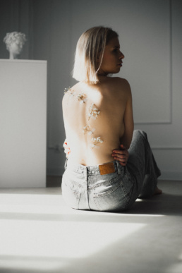 Bytom, Gliwice, Jastrzębie, Katowice, Racibórz, Red Dress Studio, Rybnik, Wodzisław, aesthetic, fotograf, fotografia, gipsówka, glamour, kwiaty, portret, róże, sesja kobieca, studio, Śląsk, Żory