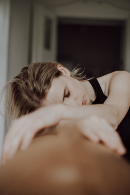 Aesthetic, Biel, Bielizna, Body, Bytom, Fotograf, Fotografia, Gipsówka, Gliwice, Jastrzębie, Jeansy, Katowice, Kobieca, Kwiaty, Minimalistyczna, Minimalizm, Racibórz, Rybnik, Sesja, Studio, Wodzisław, Śląsk, Żory