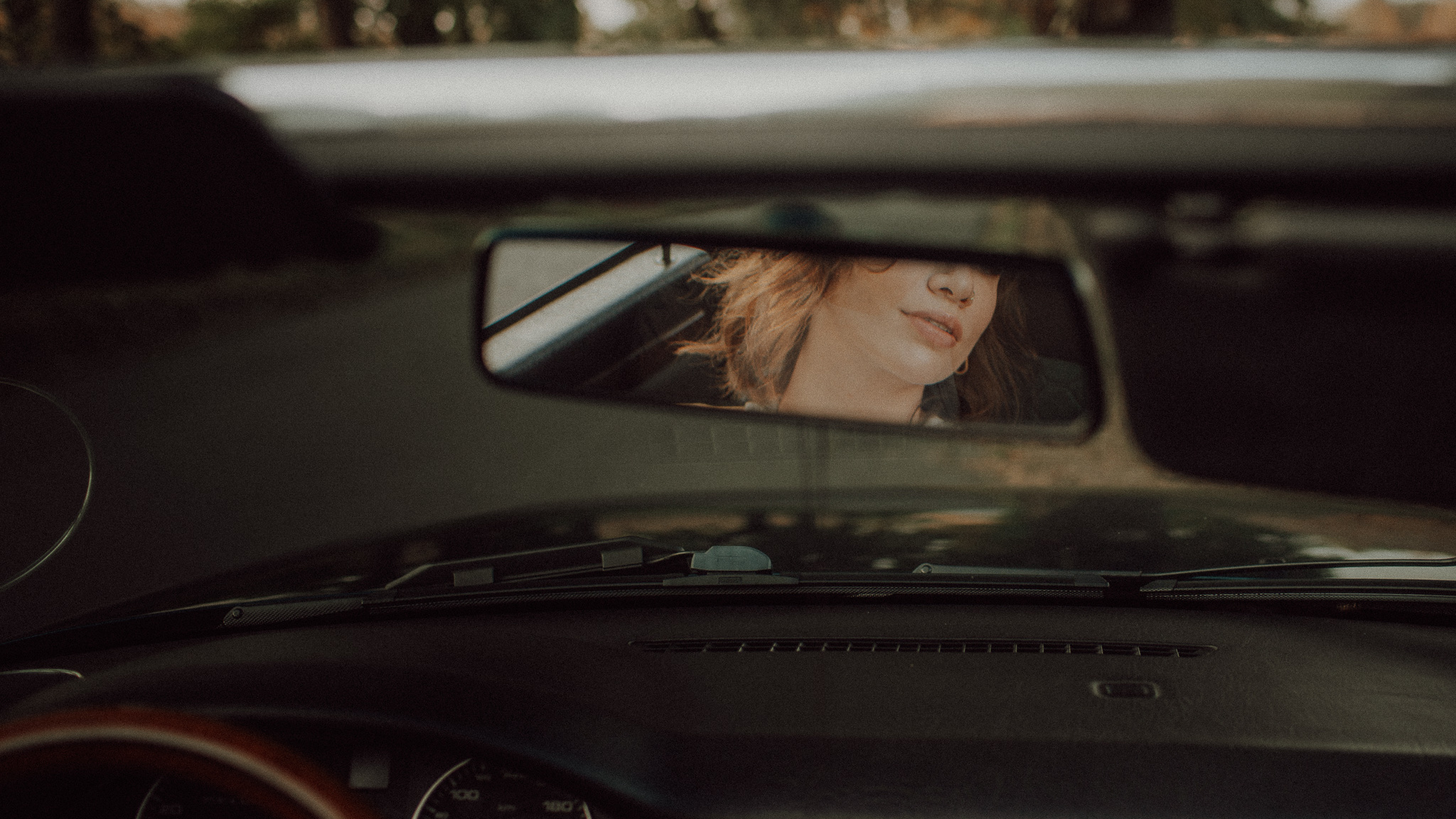 80, Bytom, Gliwice, Jastrzębie, Katowice, Racibórz, Rybnik, Wodzisław, aesthetic, audia, auto, cabrio, coca, cola, elegancka, fotograf, fotografia, kobieta, plener, samochód, sesja kobieca, studio, Śląsk, Żory