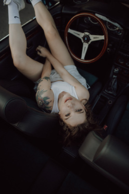 80, Bytom, Gliwice, Jastrzębie, Katowice, Racibórz, Rybnik, Wodzisław, aesthetic, audia, auto, cabrio, coca, cola, elegancka, fotograf, fotografia, kobieta, plener, samochód, sesja kobieca, studio, Śląsk, Żory