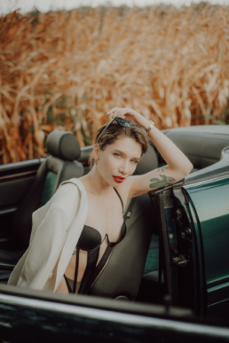 80, Bytom, Gliwice, Jastrzębie, Katowice, Racibórz, Rybnik, Wodzisław, aesthetic, audia, auto, cabrio, coca, cola, elegancka, fotograf, fotografia, kobieta, plener, samochód, sesja kobieca, studio, Śląsk, Żory