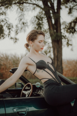 80, Bytom, Gliwice, Jastrzębie, Katowice, Racibórz, Rybnik, Wodzisław, aesthetic, audia, auto, cabrio, coca, cola, elegancka, fotograf, fotografia, kobieta, plener, samochód, sesja kobieca, studio, Śląsk, Żory