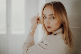 Bytom, Gliwice, Jastrzębie, Katowice, Mikołów, Niepozowane, Pszczyna, Racibórz, Rybnik, Tychy, Wodzisław, aesthetic, classy, elegancka, elegant, klasyczna, marynarka, sesja kobieca, studio, Śląsk, Żory