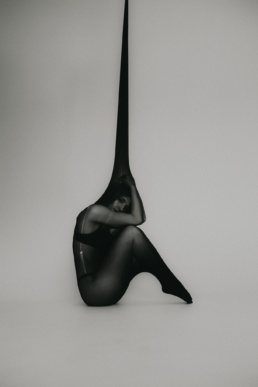 Bytom, Gliwice, Jastrzębie, Katowice, Pawłowice, Racibórz, Ruda Śląska, Rybnik, Wodzisław, aesthetic, minimalizm, sensual, sesja kobieca, studio, zmysłowa, Śląsk, światło naturalne, Żory