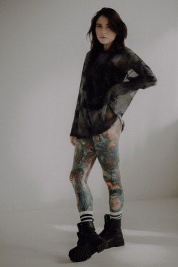 Bytom, Gliwice, Jastrzębie, Katowice, Pawłowice, Racibórz, Ruda Śląska, Rybnik, Wodzisław, aesthetic, minimalizm, sensual, sesja kobieca, studio, zmysłowa, Śląsk, światło naturalne, Żory